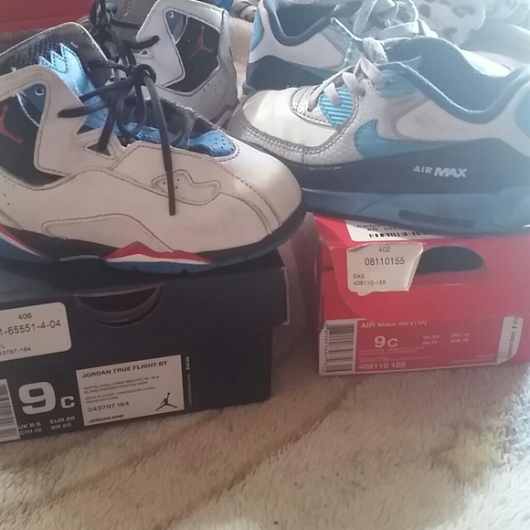 Bundle 2 pairs of shoes 9c