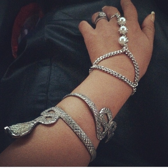 #Boho inspired #pearl #bracelet #chain ring