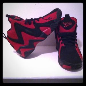 REEBOK Mens Kamikaze Basketball Sneakers