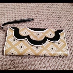 Vera Bradley wristlet