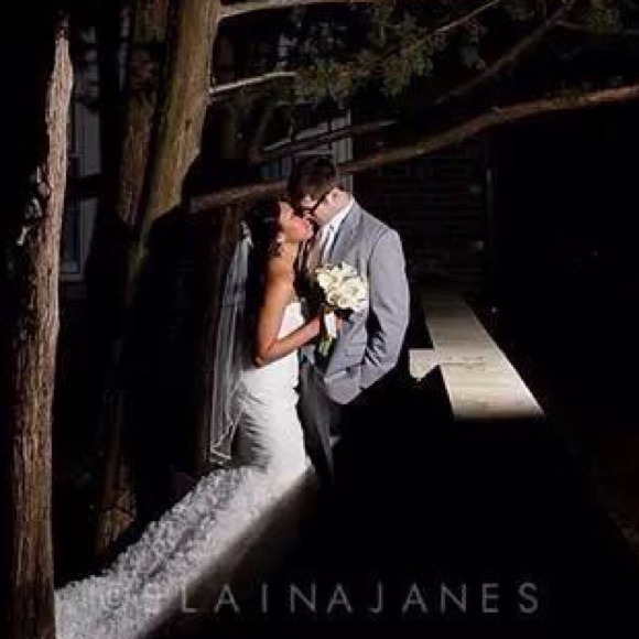 Meet your seller! - Picture 2 of 4