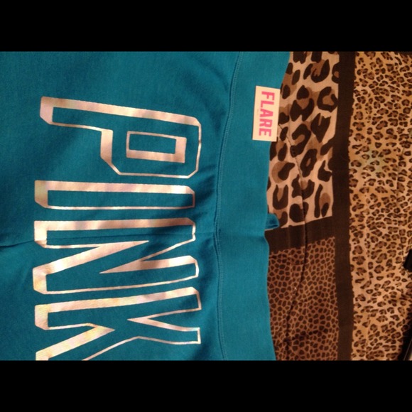 VICTORIAS secret sweatpants - Picture 1 of 4