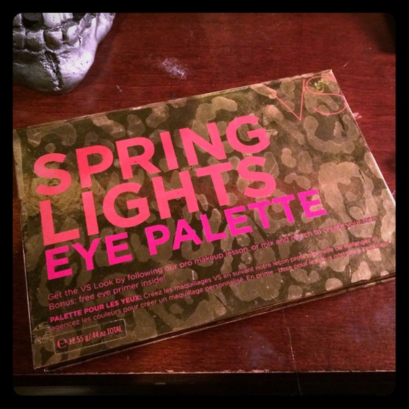 Spring eye palette from Victoria secret