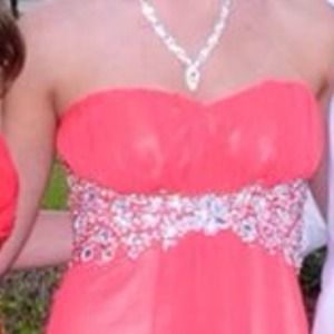 Prom gown