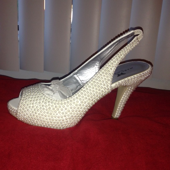 Marc Defang pearl shoe size 8.5