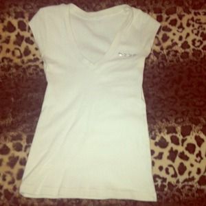 White bebe v neck