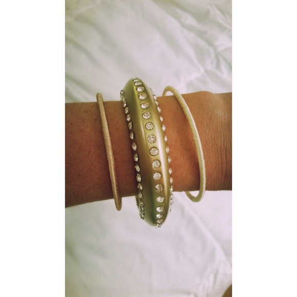 Bangles - Picture 2 of 3