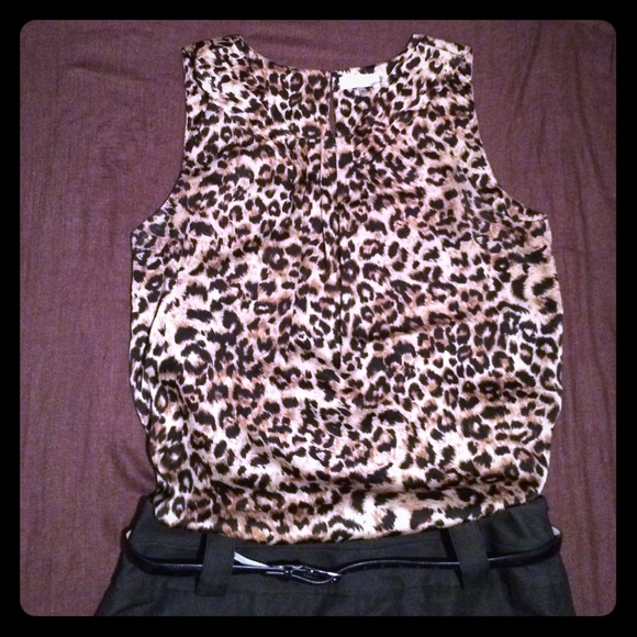 🚫SOLD🚫Calvin Klein Leopard Sleeveless Blouse