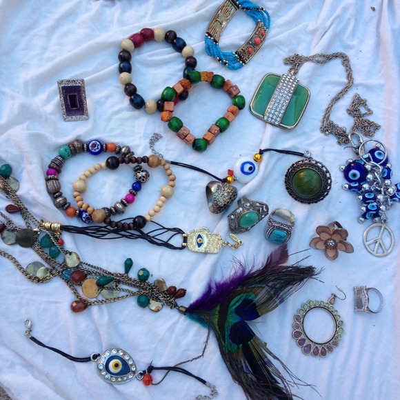 JEWELRY BUNDLE
