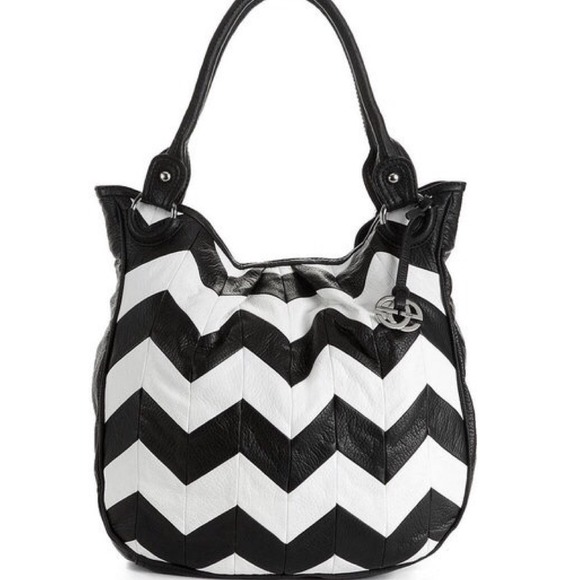 👜❤Red by Marc Ecko Handbag❤👜