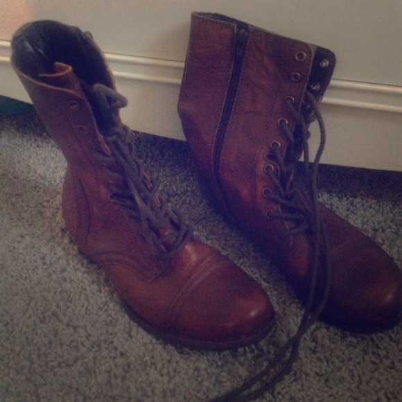 Steve madden boots