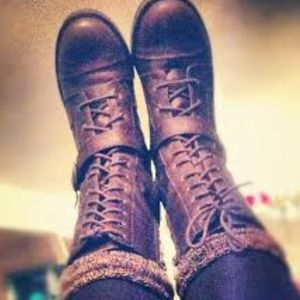 White Mountain combat boots