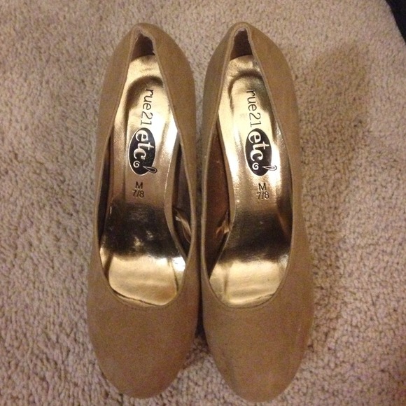 Rue 21 heels