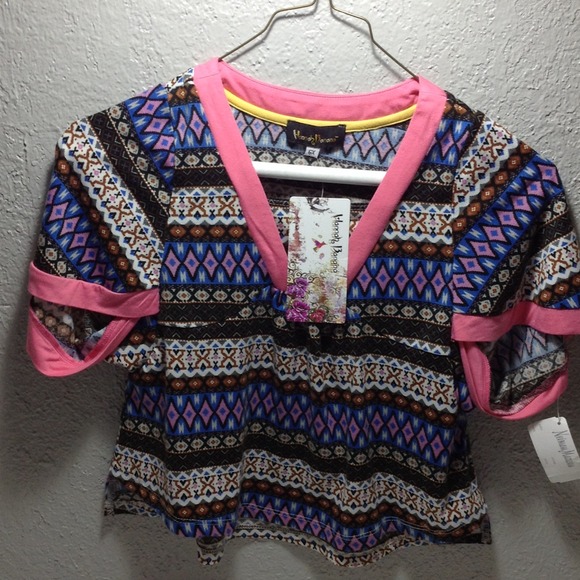 Hannah Banana short sleeve size 6x v neck blouse