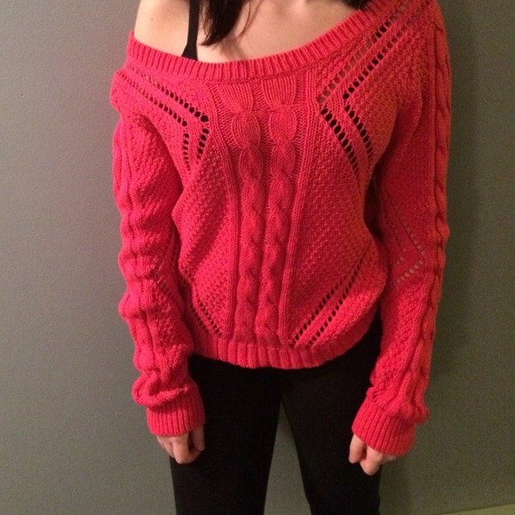 American Eagle Coral Sweater