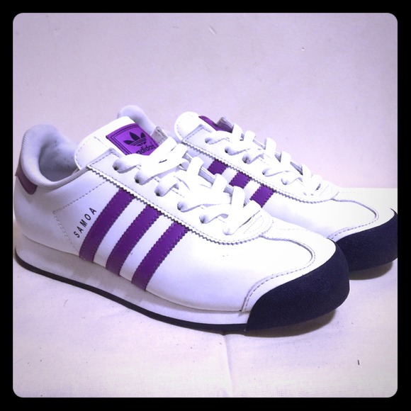 ✨Limited Price Drop✨Adidas Sanoma Sneakers