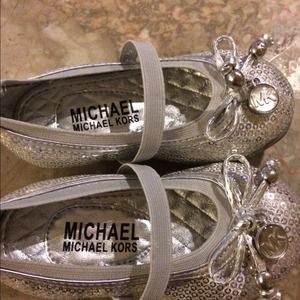 michael kors children's shoes