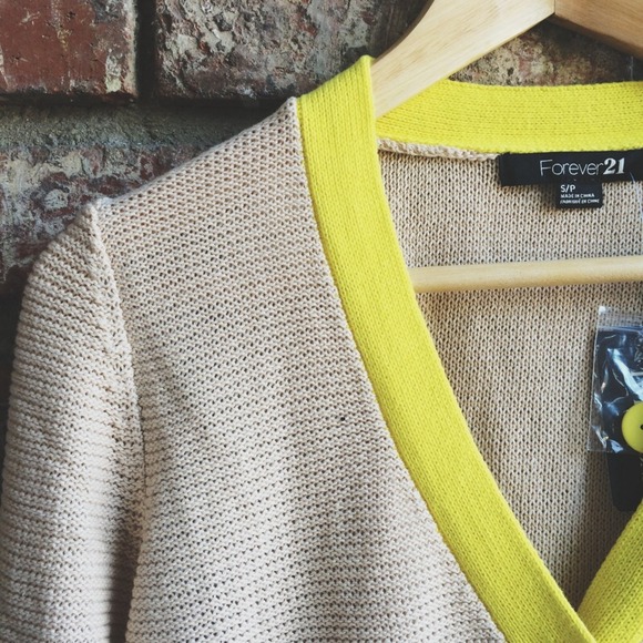 🔴 S O L D 🔴Knitted cardigan - Picture 2 of 4