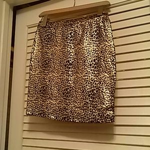 A Stretchy Cheetahlicous Mini Skirt