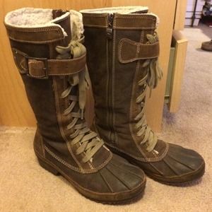 Sorel waterproof winter boots
