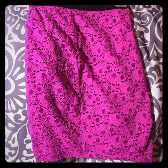 Dresses & Skirts - Hot Pink Pencil Skirt