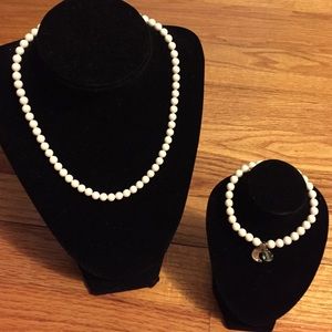 TC ivory crystal bead necklace & bracelet set