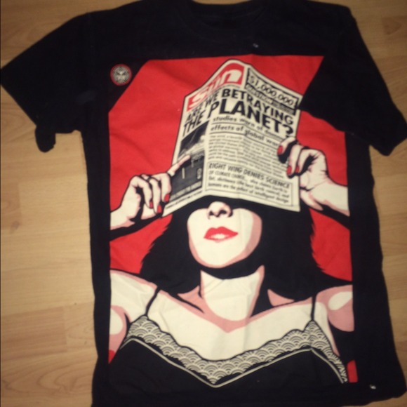 Obey Other - Mens Obey Shirt Size Small☺️