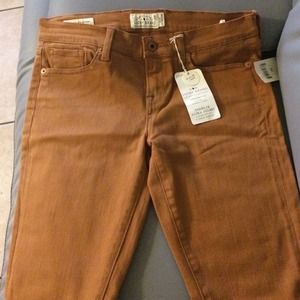 Tan lucky jeans