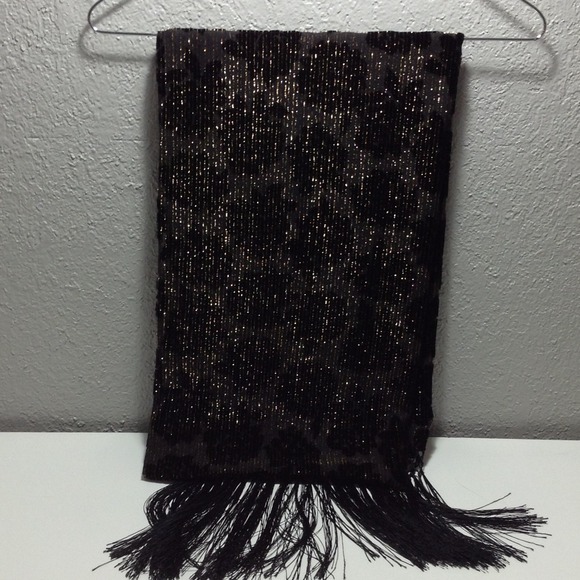 Valerie Stevens black and gold formal wrap