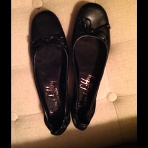 Sam and Libby flats 7.5