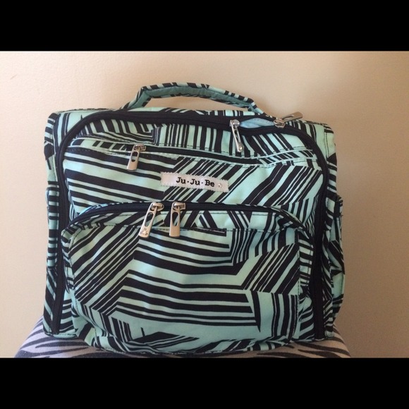 **temp price cut** Ju-ju-be Bff diaper bag