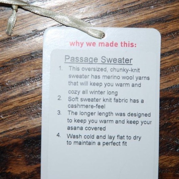 LuLulemon Passage Sweater NWT size 4 - Picture 2 of 4