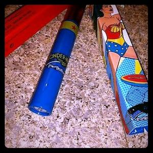 MAC Wonder Woman Opulash Mascara - BLACK