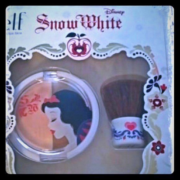 ELF Accessories - Brand new with box Limited Edition ELF Disney face