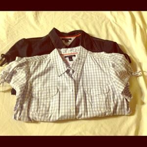 Tommy Hilfigure button collar tops