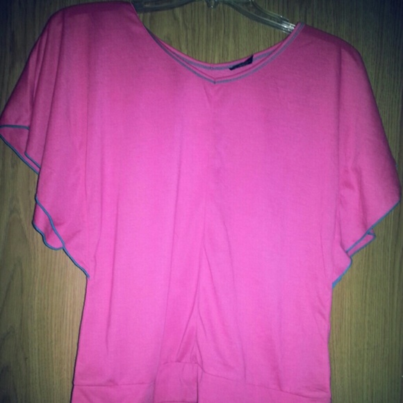 Spring/summer pink top