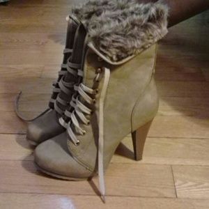 Ankle boots