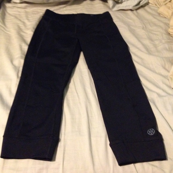 CAbi crop pants! - Picture 2 of 4