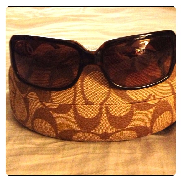 😎Reduced😎Coach Tortoise Sunglasses