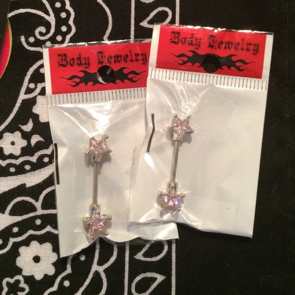 Pink star gem nipple rings