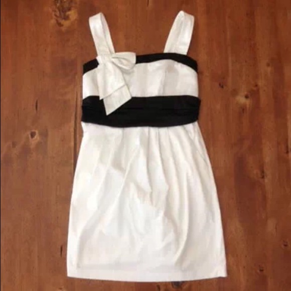 White and Black Love Culture Dress