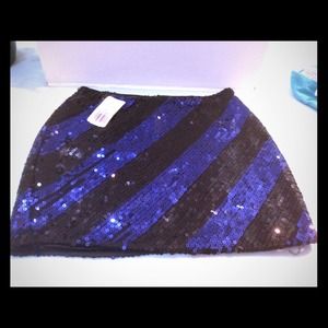 NWT Black and blue sequin skirt