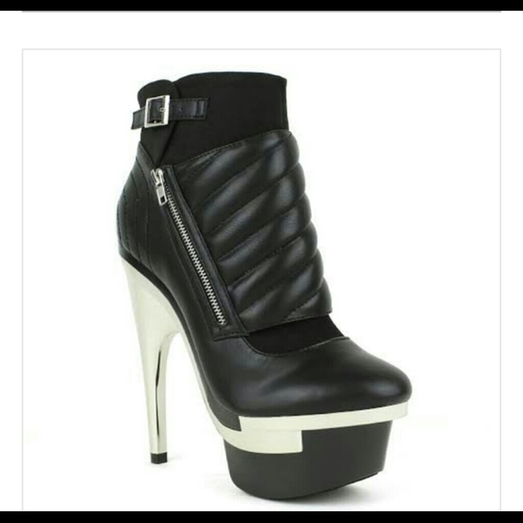 Shoes - Fancy 02 Bootie