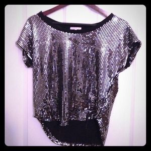 Total sequence short sleeved shirt