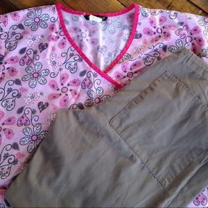 Bundle for Nikki!  Pink paisley floral scrub top