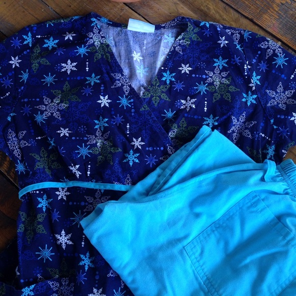 Blue snowflake scrub top