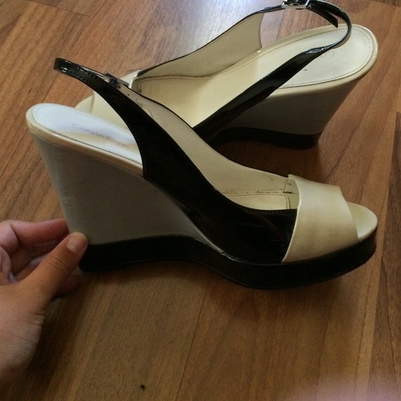 *Sale*Calvin Klein wedges!