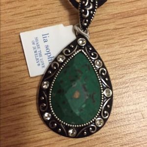 Green stone Lia Sophia necklace