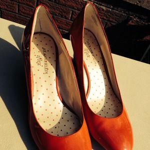 Red patent leather Anne Klein wedges size 9M