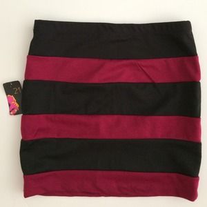 NWT Forever 21 skirt